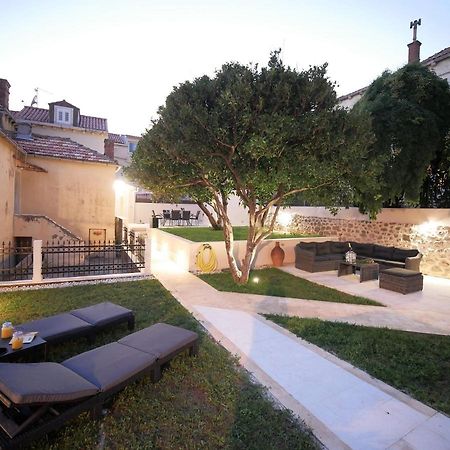 Holiday Home Festina Lente Дубровник Екстериор снимка