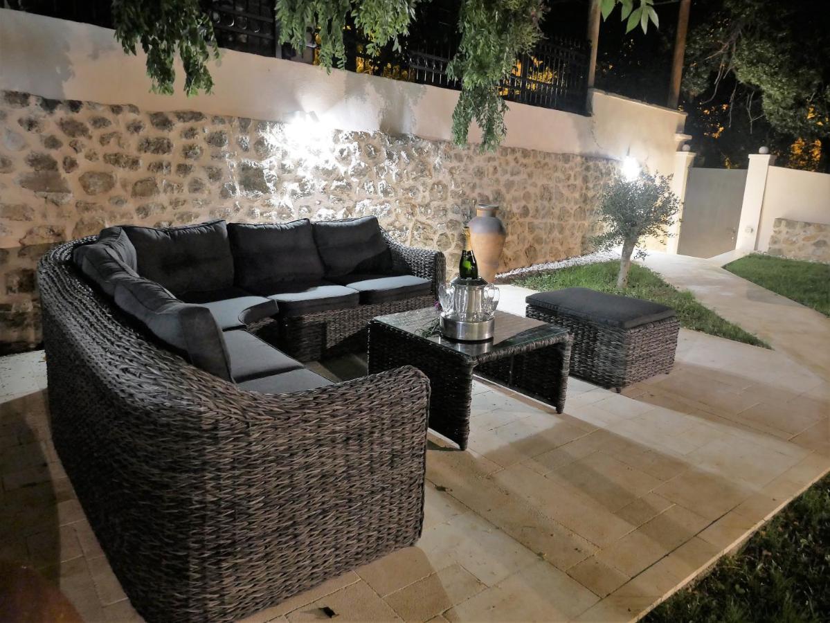 Holiday Home Festina Lente Дубровник Екстериор снимка